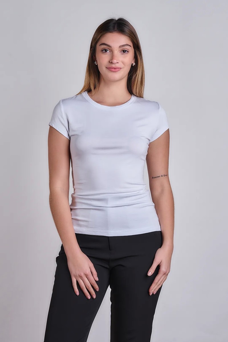 REMERA SELENE