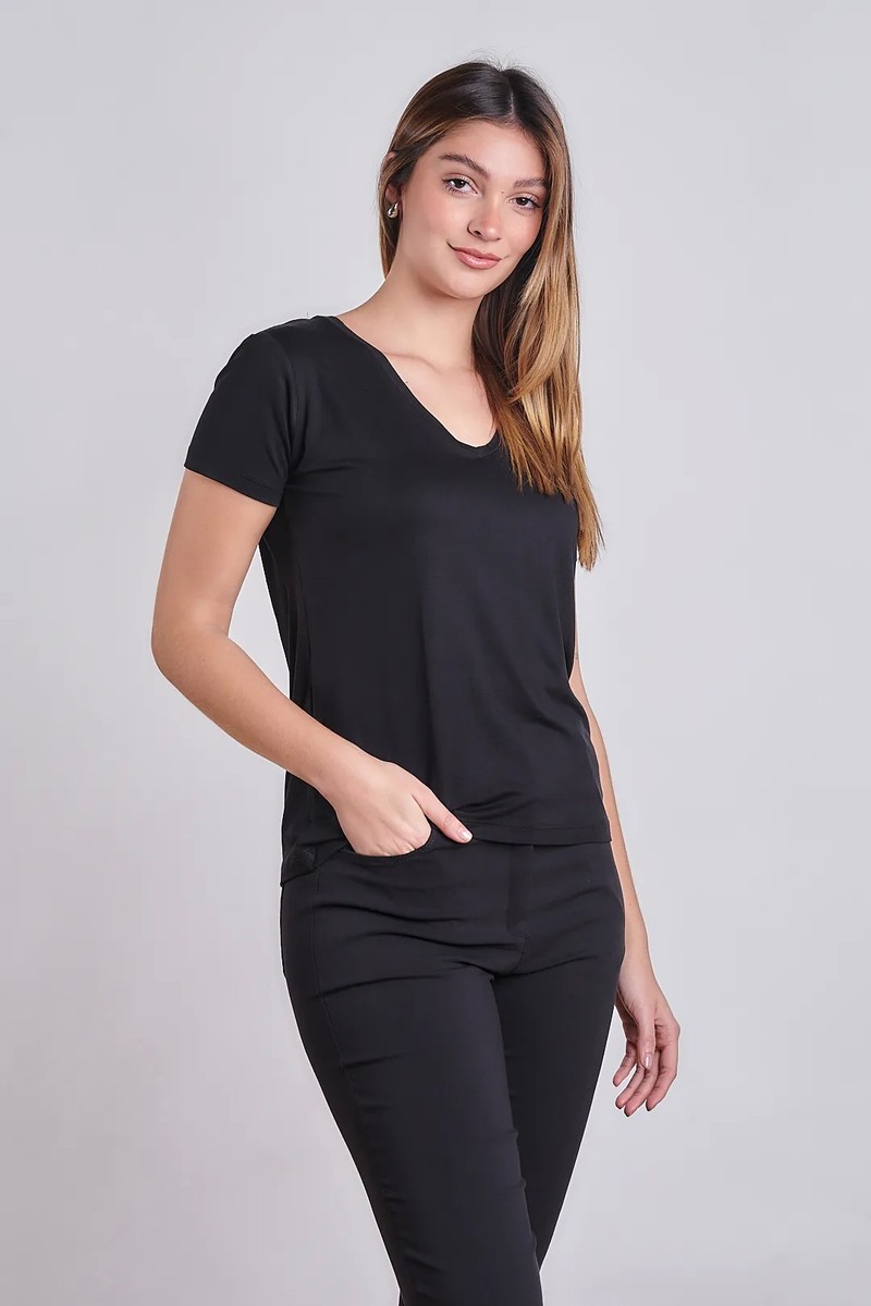 REMERA HESTIA